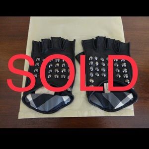 Burberry Studded Driving Leather Fingerless Gloves